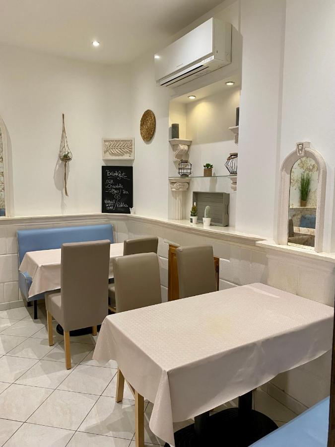 Hotel Lutetia Кан Екстериор снимка