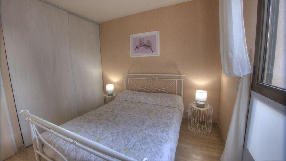 Hotel Lutetia Кан Екстериор снимка