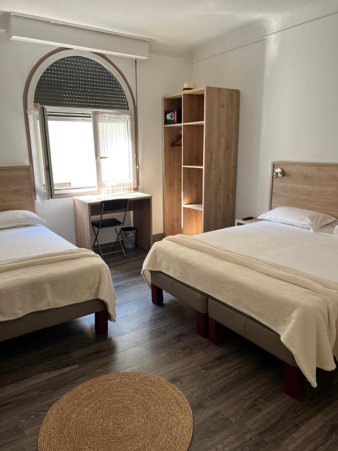 Hotel Lutetia Кан Екстериор снимка