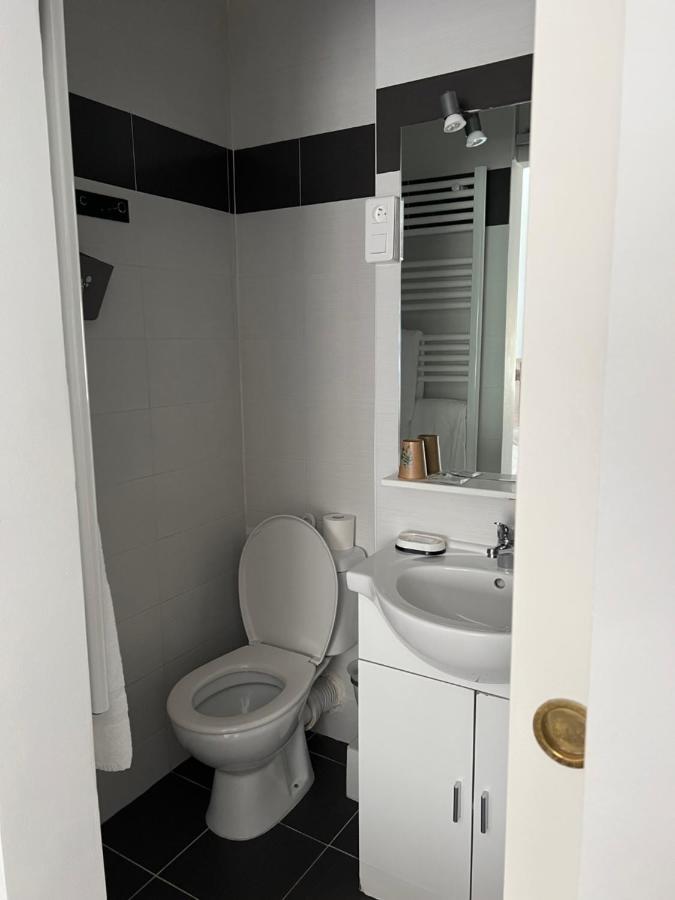 Hotel Lutetia Кан Екстериор снимка